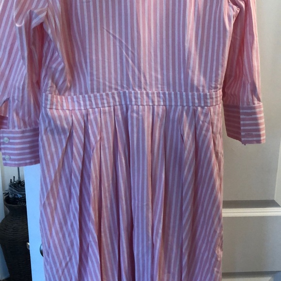 Dress - Picture 4 of 4